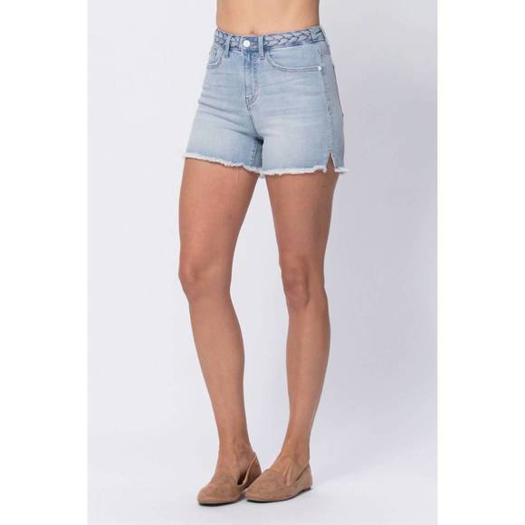 NEW JUDY BLUE braided waistband shorts in light wash - Picture 5 of 5